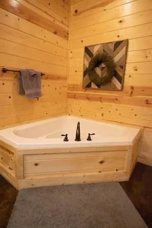 4Br/3Bth Family Cabin With A Hot Tub, Sleeps 14 Broken Bow Exterior photo
