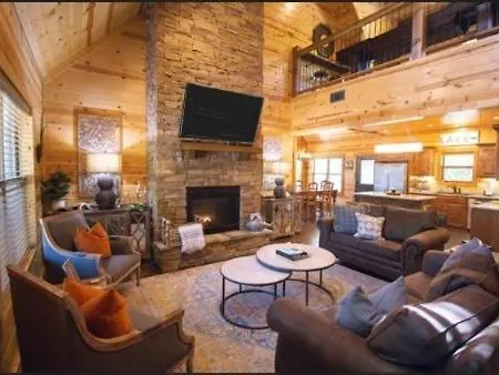 4Br/3Bth Family Cabin With A Hot Tub, Sleeps 14 Broken Bow Exterior photo