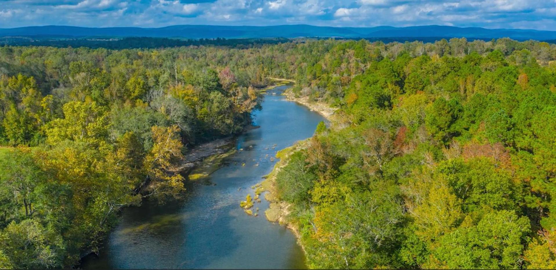 4br/3bth Family With A Hot Tub, Sleeps 14 Broken Bow