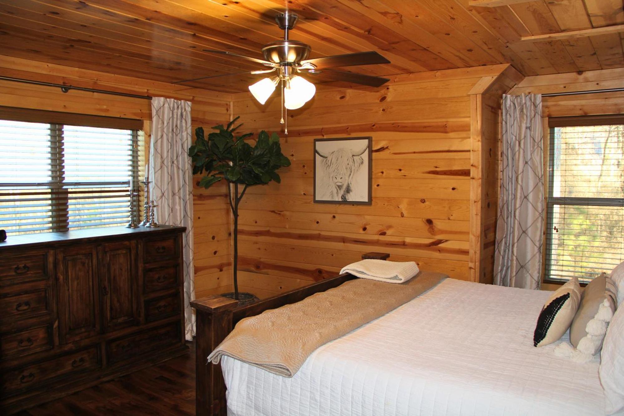 4br/3bth Family With A Hot Tub, Sleeps 14 Hébergement de vacances *